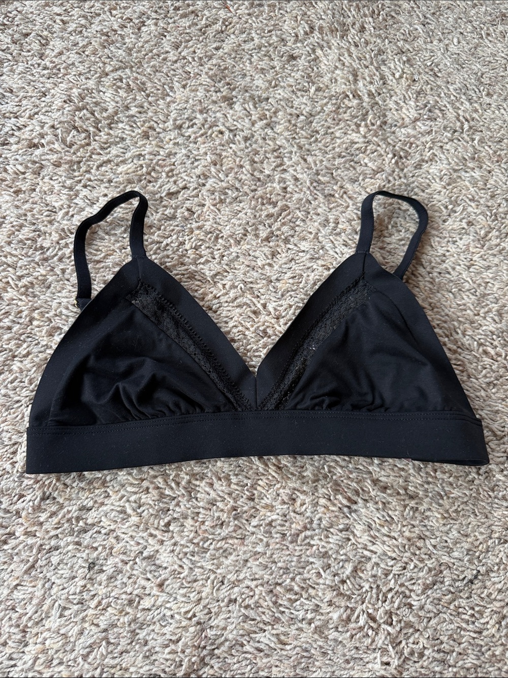 Incredible by Victoria's Secret Black S No Wire Bra